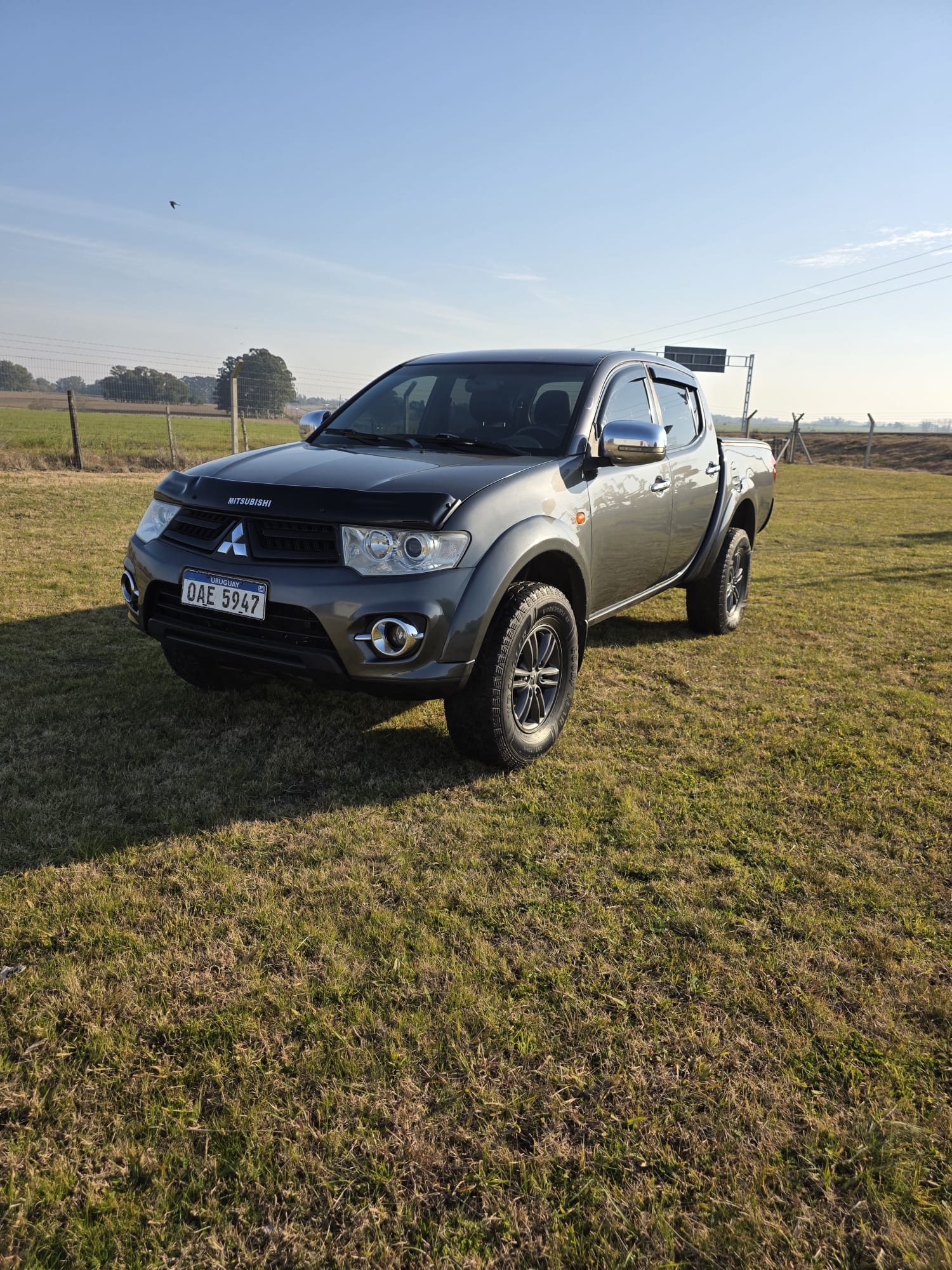 Mitsubishi L200 1