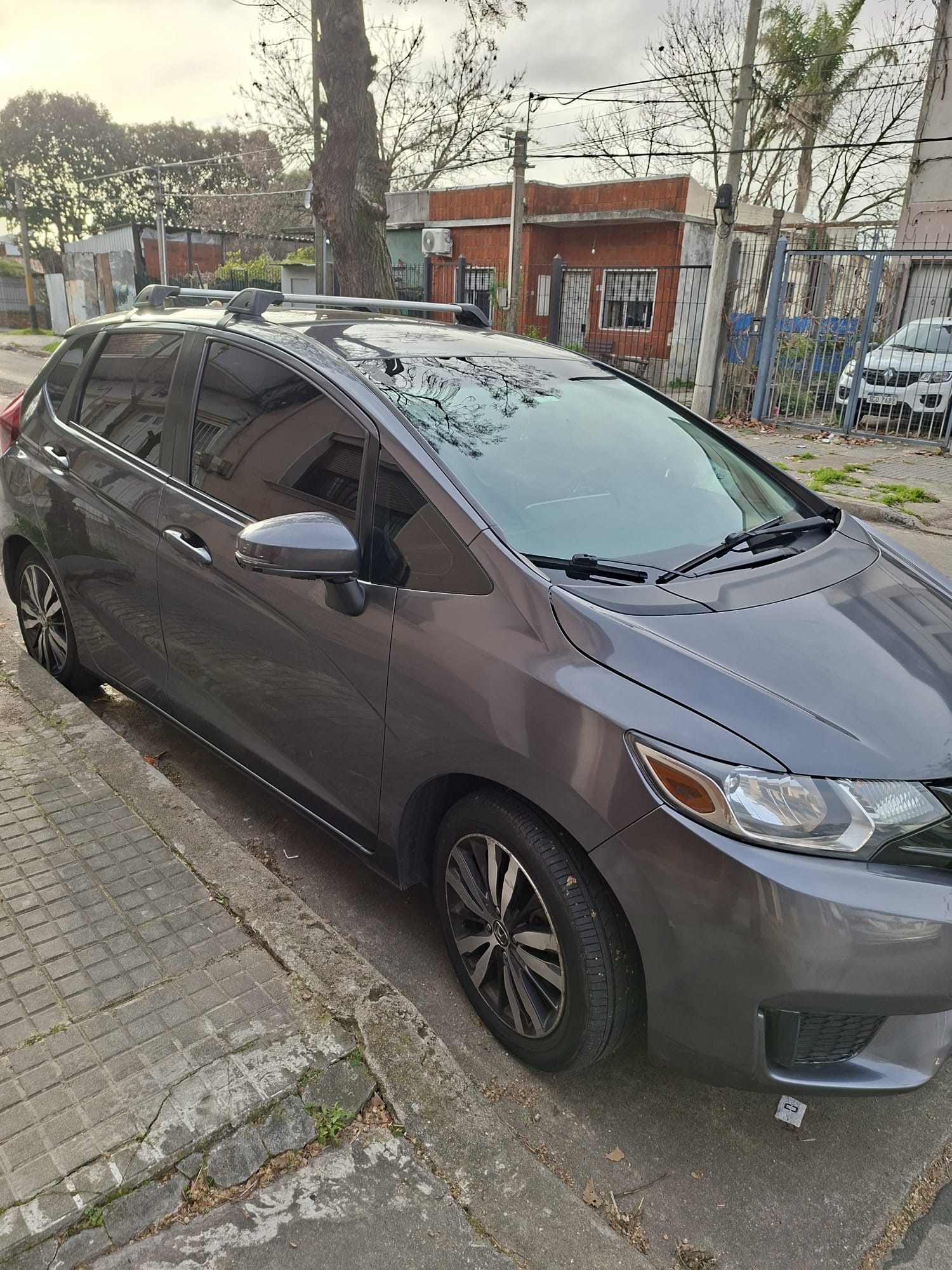 Honda Fit miniatura 3