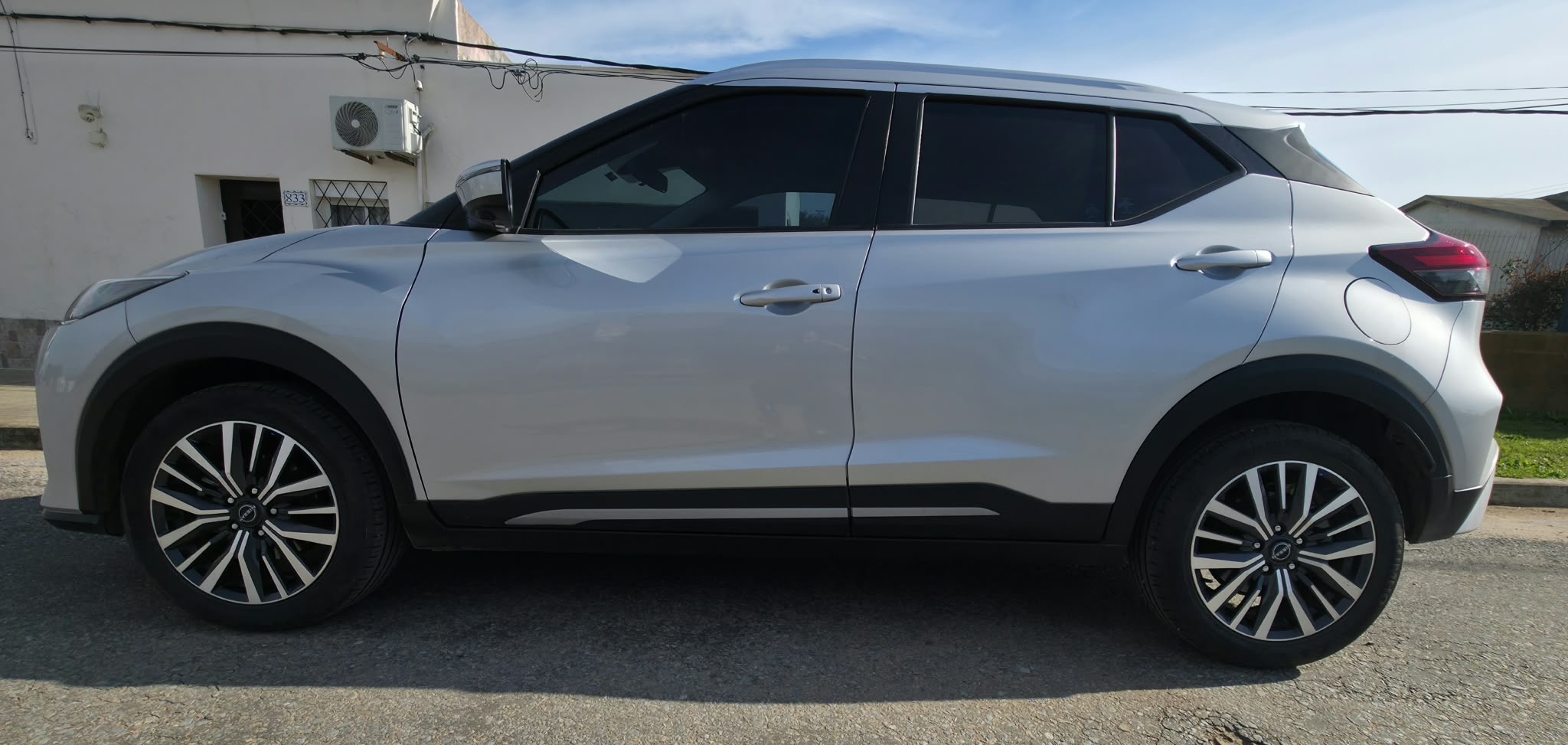 Nissan Kicks exclusive miniatura 2