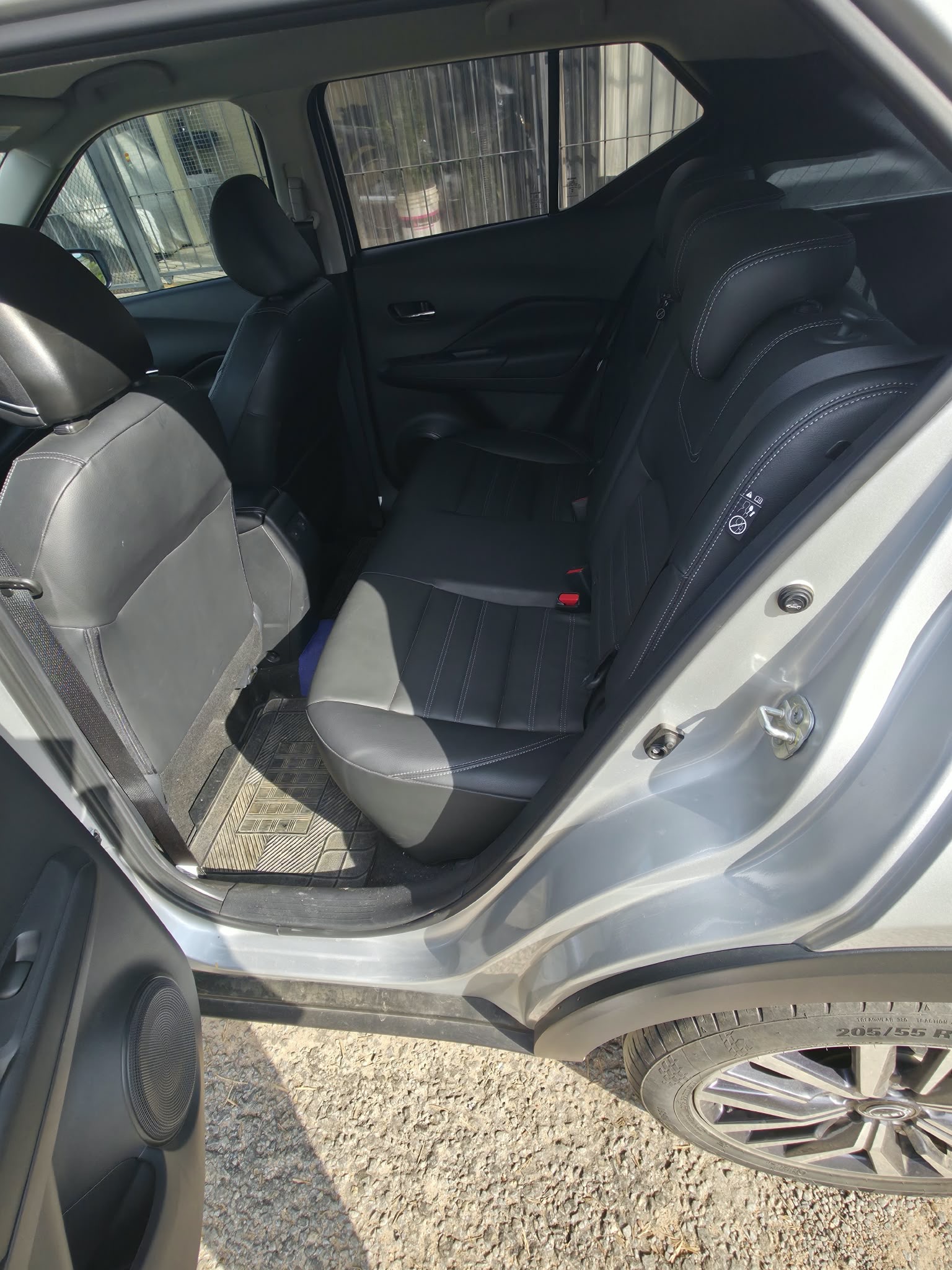 Nissan Kicks exclusive miniatura 7